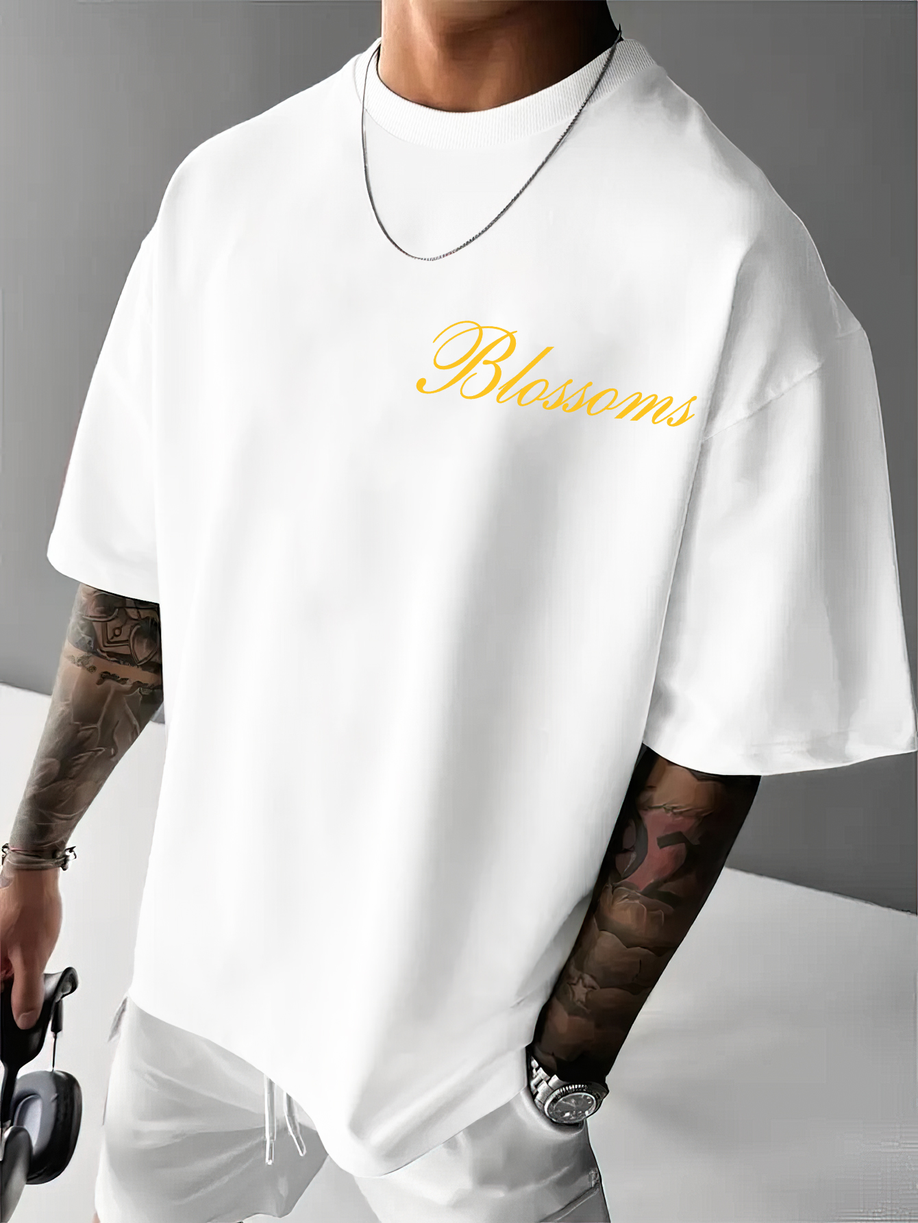 Men's Oversized Gothic Streetw - Streetwear Brand Red ulasan dan harga